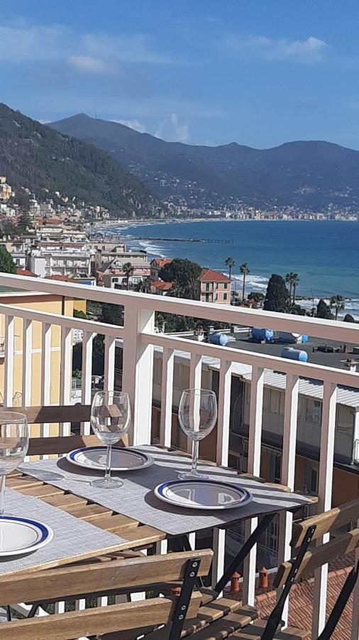 فيلا Spectacular Sea View - 3 Minutes Walk From The Sea لايقويليا المظهر الخارجي الصورة